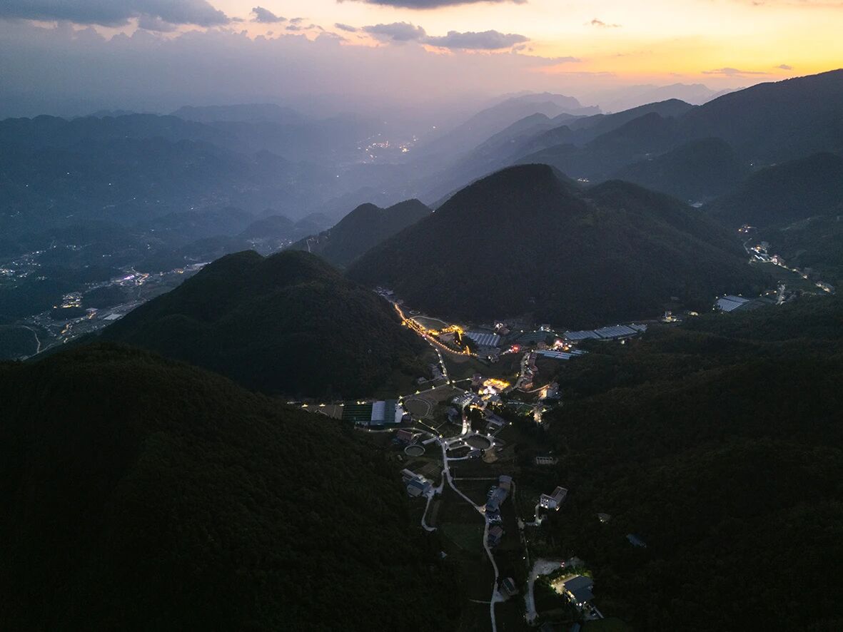 22e94c7713bb5dd1d2addc9693b7bc09