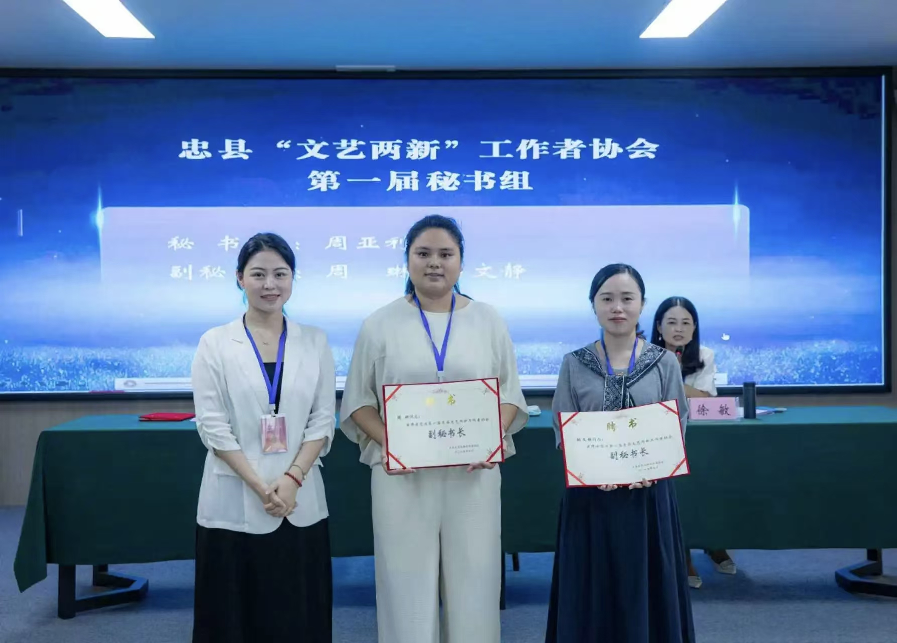 d90e4d90d9c9b788898cf60be8d23499