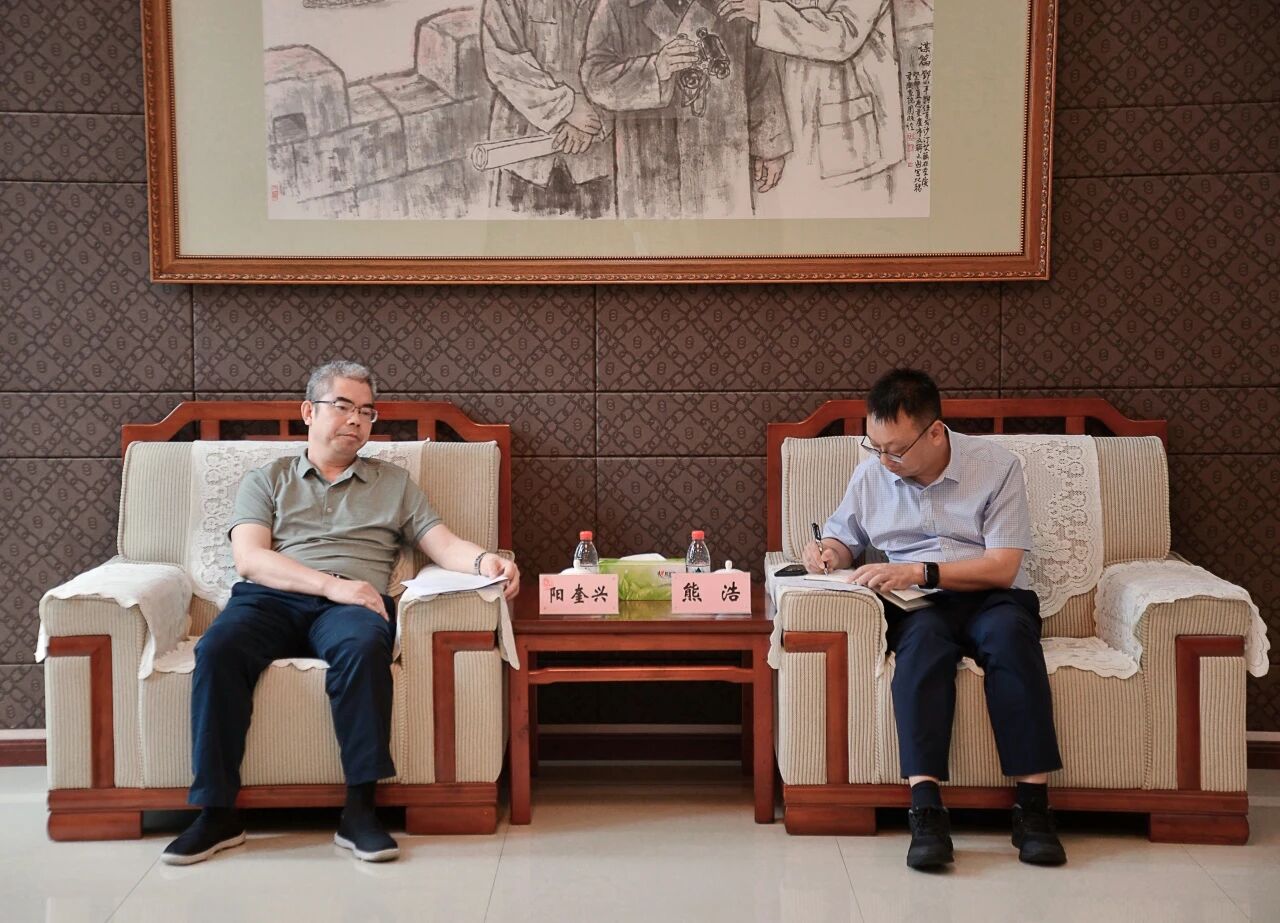 1244792ee49da54fb94303a83e7f2123