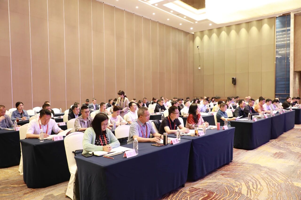 15b7fbb5c82fcbed474abe16199e3353