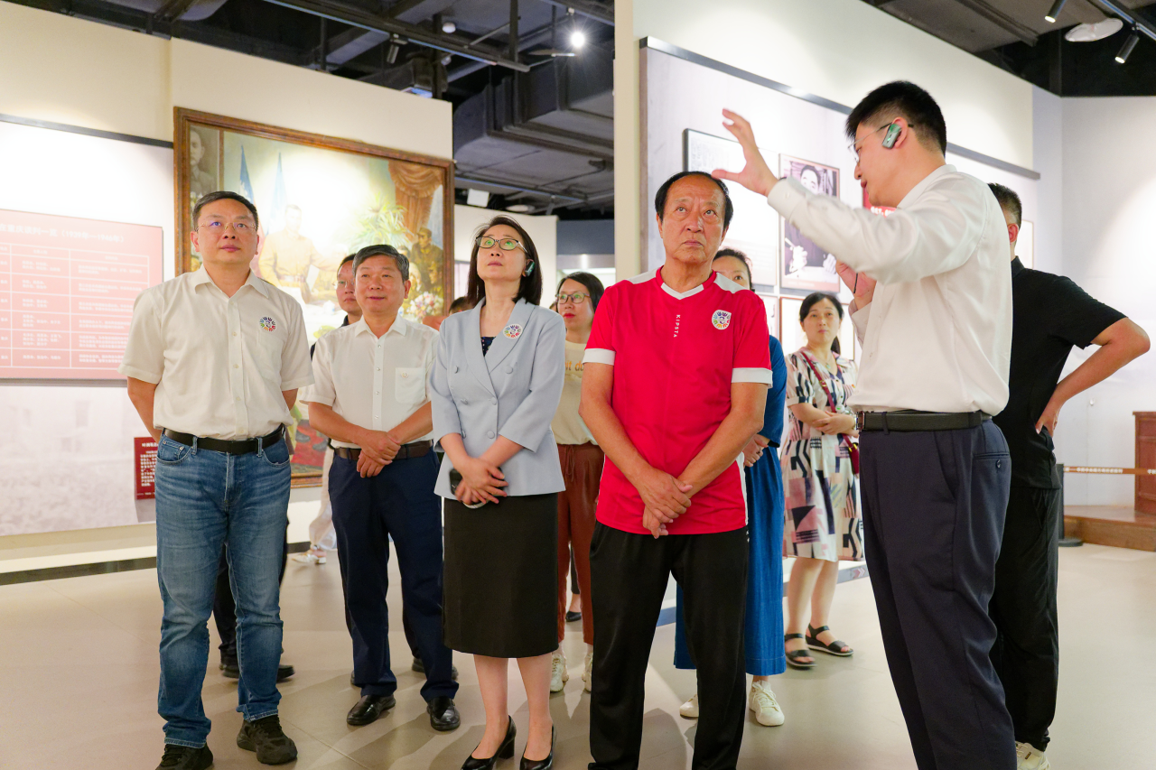 0e1315f4bf5cce6d5bc6d0f7a4cd6929