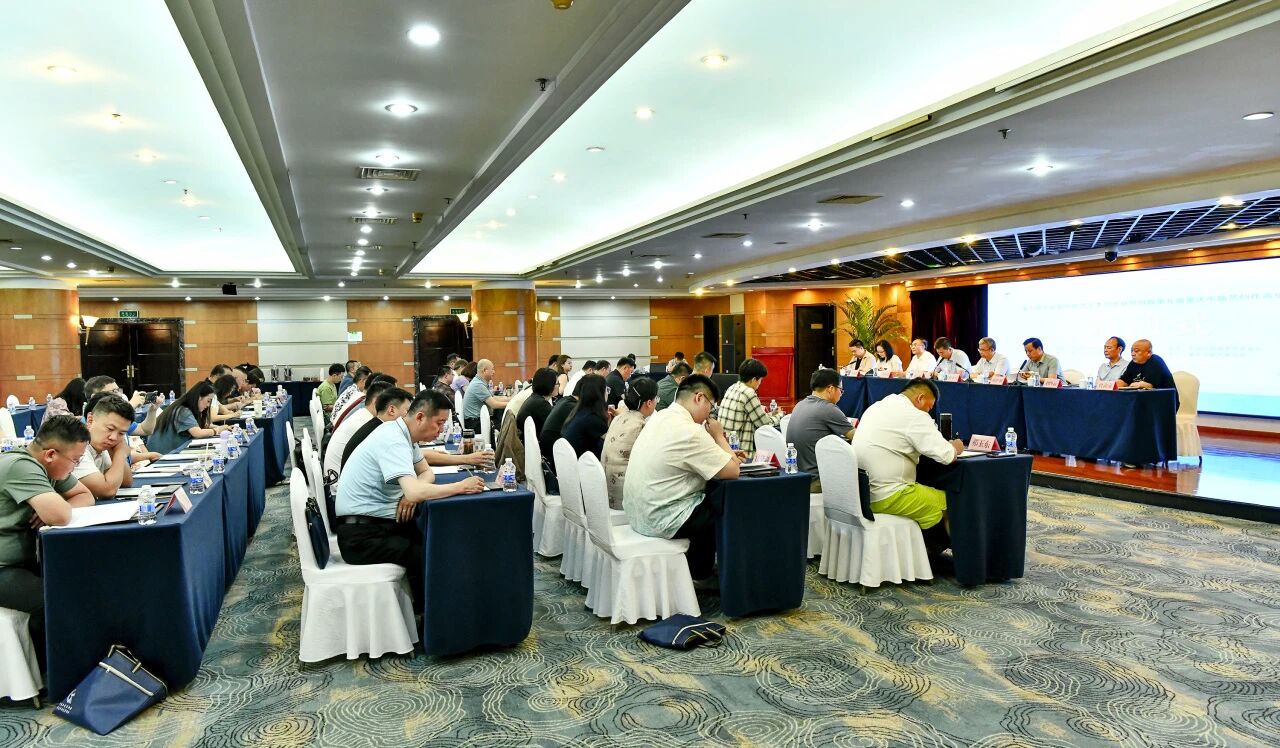 148cca02c1d5757d5d30c0933f2640c4