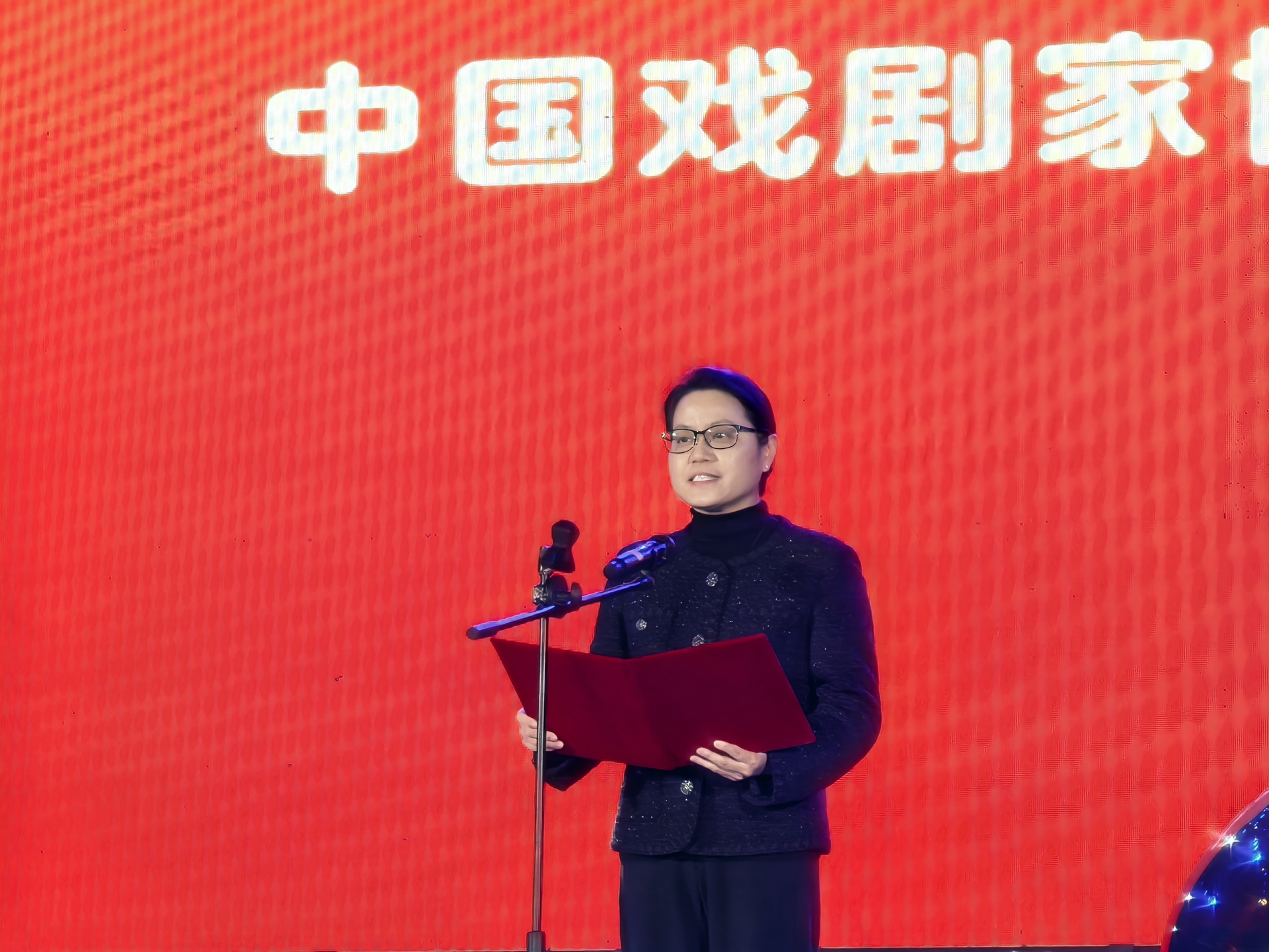 _cgi-bin_mmwebwx-bin_webwxgetmsgimg__&MsgID=2413654818472523142&skey=@crypt_b4ffd_5cbf5de82e12dcd6bfe9448a535aabac&mmweb_appid=wx_webfilehelper