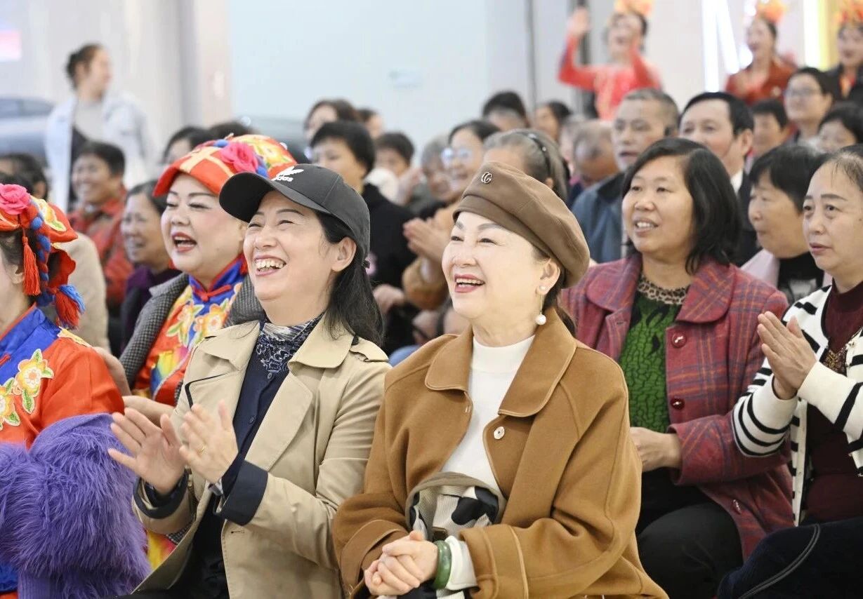 82fbdafb4e2f13725b4ae199924c246b