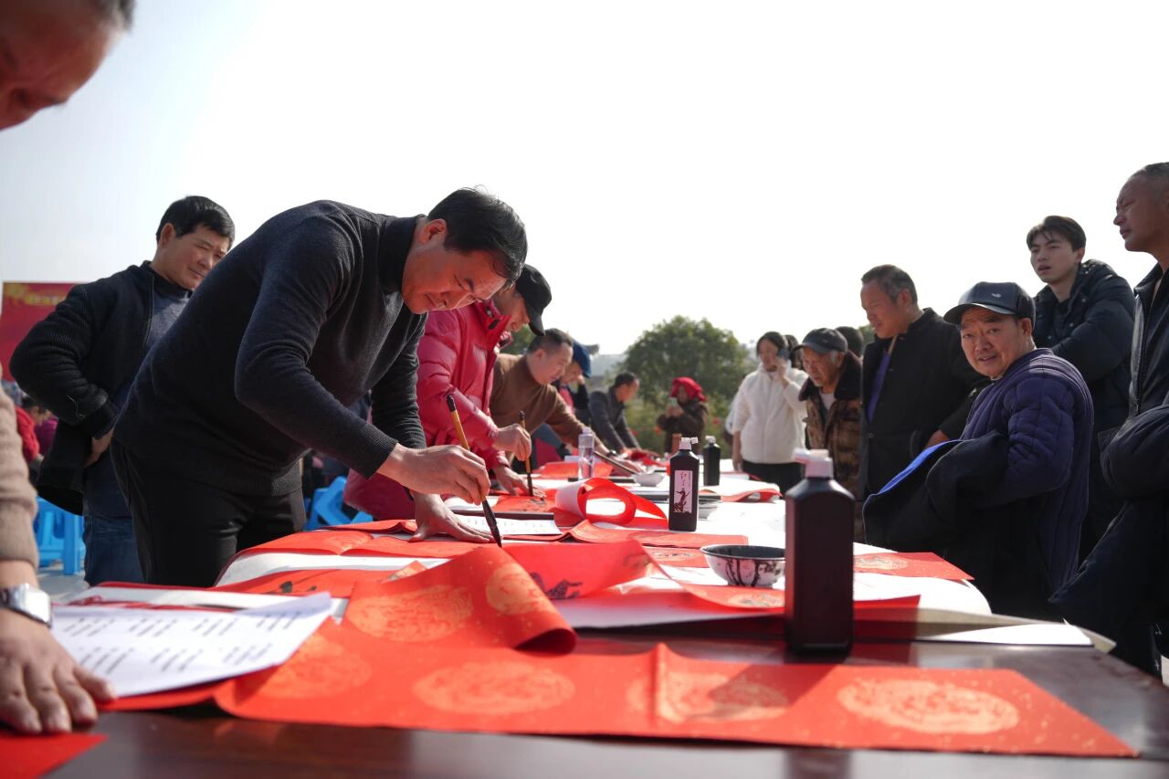 34320629575eff1d30c7c306d1a7bdee