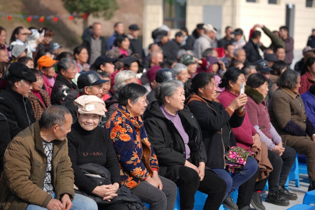 61eb18c248b737b94e34a74e5058b4b8